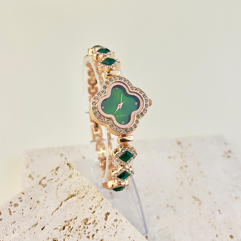 Fashion women's watchLight Luxury Women's Watch New Four-Leaf Clover Fashion High Sense New Ruby Special-Interest Design Diamond Watch Batch