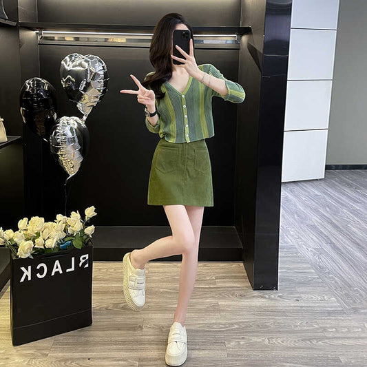 Dopamine dress Free shipping Tattoo Korean version of dopamine wear fashion temperament autumn new women's clothing knitted cardigan long sleeve green high waist short skirt tide