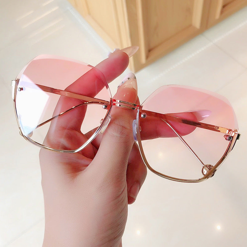 Women's fashion glasses 2022新款高级感ins墨镜女潮网红同款太阳镜夏季防晒防紫外线眼镜