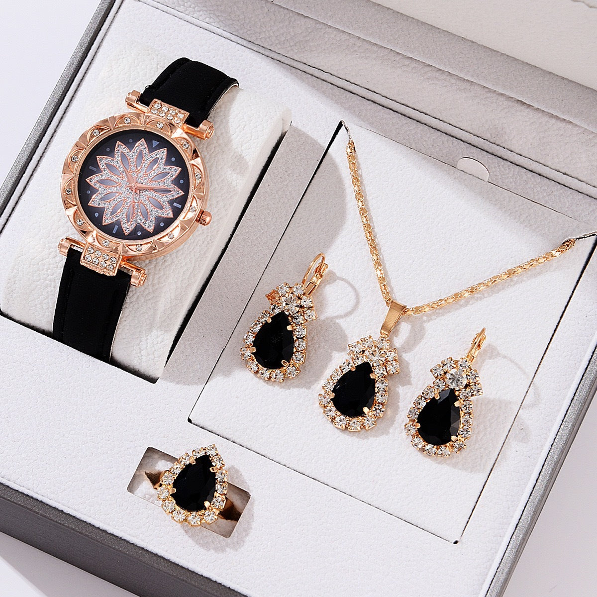 Fashion women's watchHot Sale Women's Elegant Exquisite Creative Gift Suit Diamond-Embedded Watch Ornament 4pcs/Set Wrist Watch without Gift Box