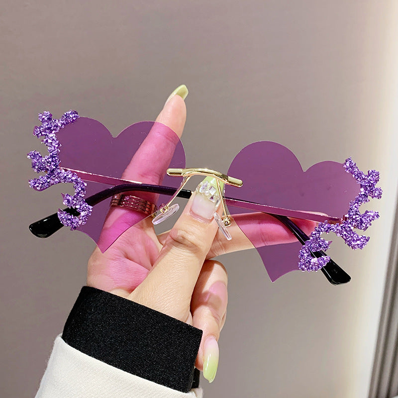 Women's fashion glasses 2023跨境异形夸张爱心眼泪太阳镜女水钻拍照墨镜高级感镶钻太阳镜
