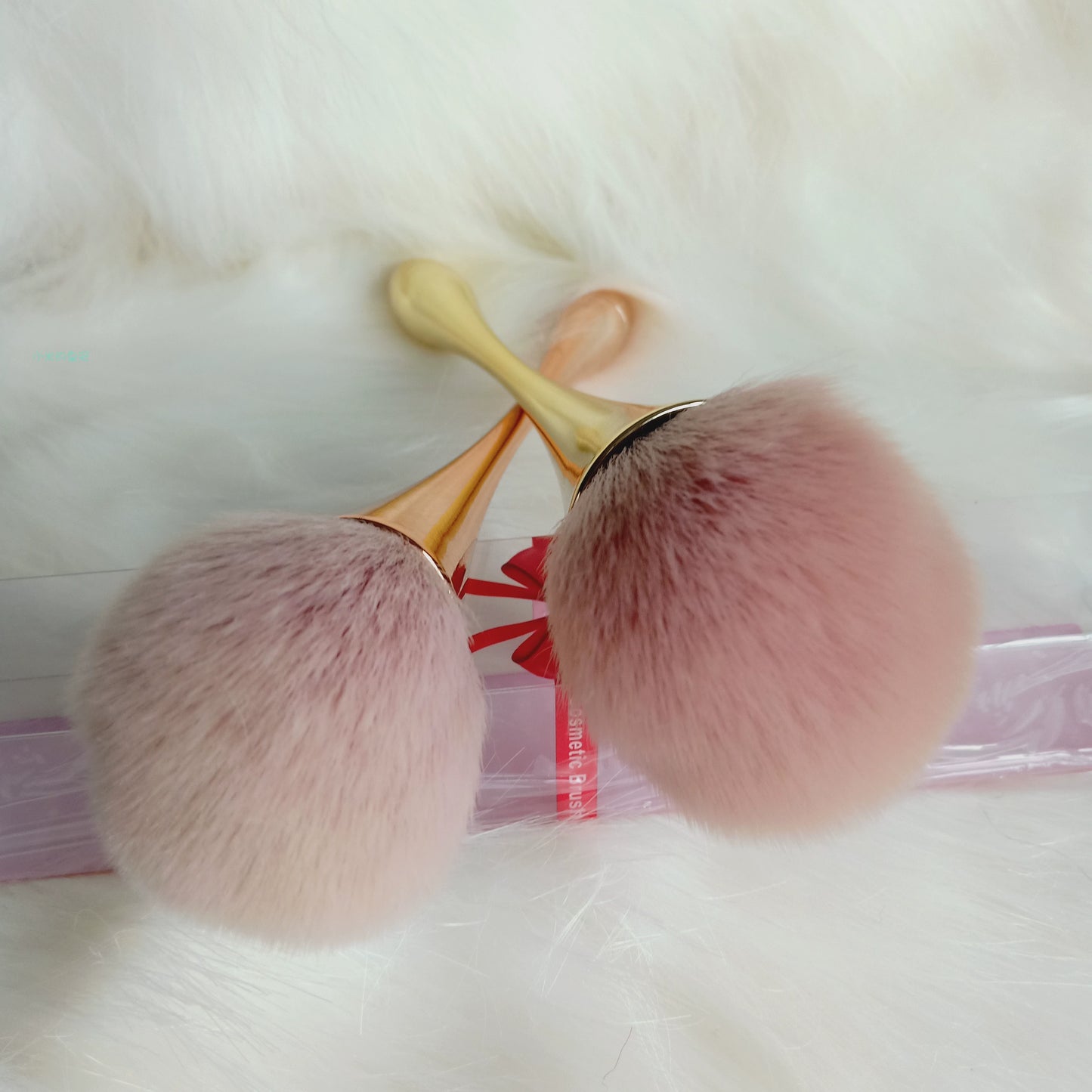 高脚杯单支腮红刷 散粉刷 修容刷小蛮腰  特柔软舒服 毛绒细毛爆