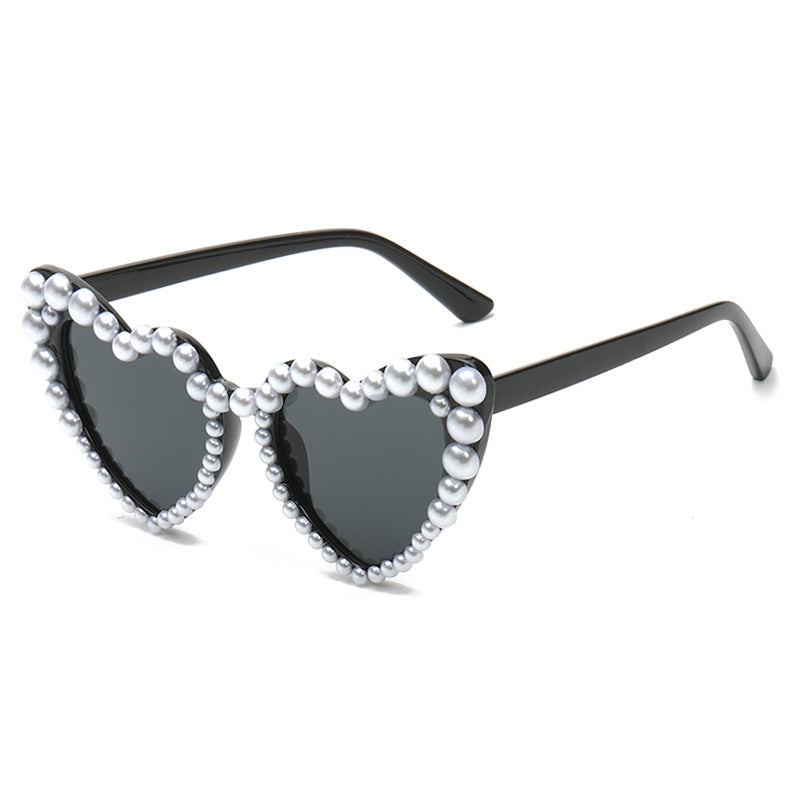 Women's fashion glasses 2022跨境大框架歪心欧美镶珍珠太阳镜桃心爱心女士墨镜防紫外线