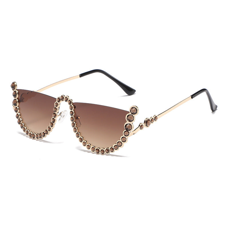 Women's fashion glasses 欧美镶钻大框架跨境水钻墨镜女异形波浪切边眼镜防晒显瘦太阳镜
