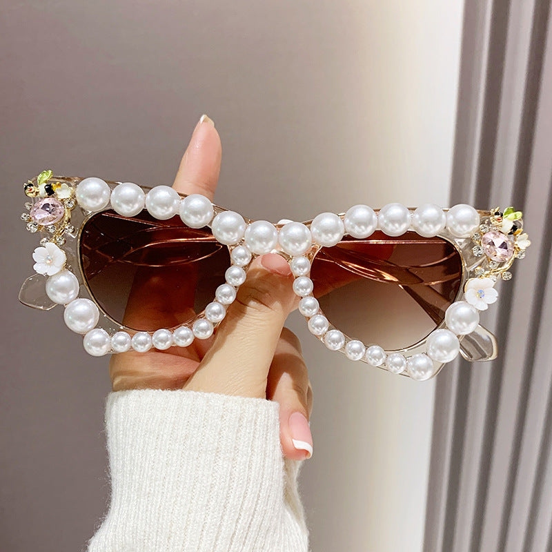 Women's fashion glasses 跨境镶珍珠太阳镜大框架舞会镶钻墨镜女沙滩太阳镜沙雕拍照眼镜