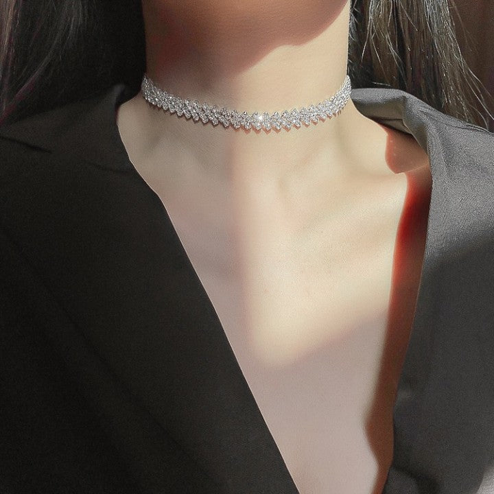 欧美镶钻水滴椭圆项链时尚高级感锁骨链小众设计冷淡风项饰批发女