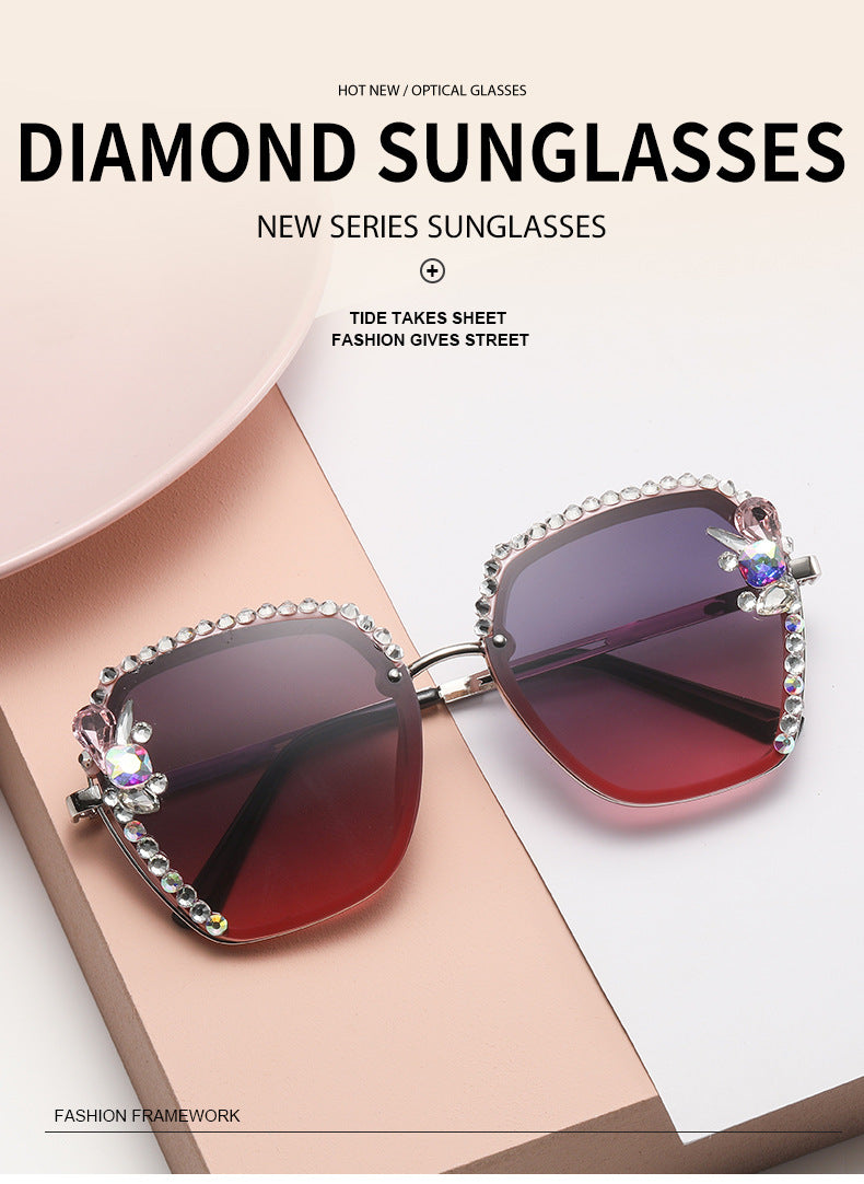 Women's fashion glasses 女士镶钻太阳镜2023新款欧美跨境大框墨镜女防紫外线显脸小素颜