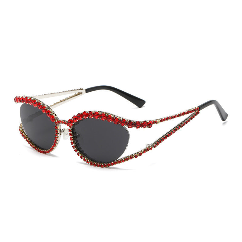 Women's fashion glasses 2023外贸跨境猫眼形镶钻太阳镜欧美街拍网红个性彩钻墨镜女批发