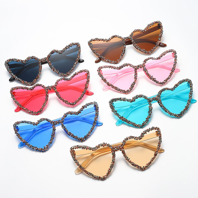 Women's fashion glasses 糖果色爱心镶钻太阳镜女士欧美潮流桃心无框海洋镜片派对墨镜