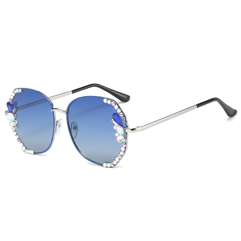 Women's fashion glasses 2024 跨境新款大框偏光镶钻太阳镜女士防紫外线时尚韩版开车墨镜