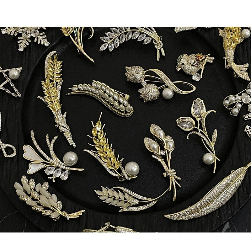 轻奢风金色胸针 花朵麦穗珍珠雪花胸针镶钻 小众个性气质胸针高档