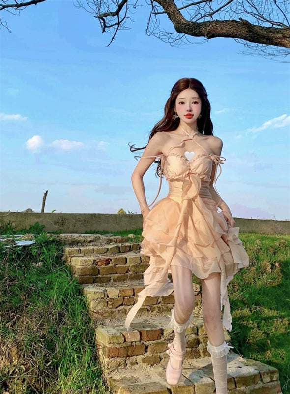 Fashion women's wear French First Love Series Halter Spaghetti Straps Dress Fairy Summer Design Sense Niche Seaside Holiday Cake Short Skirt