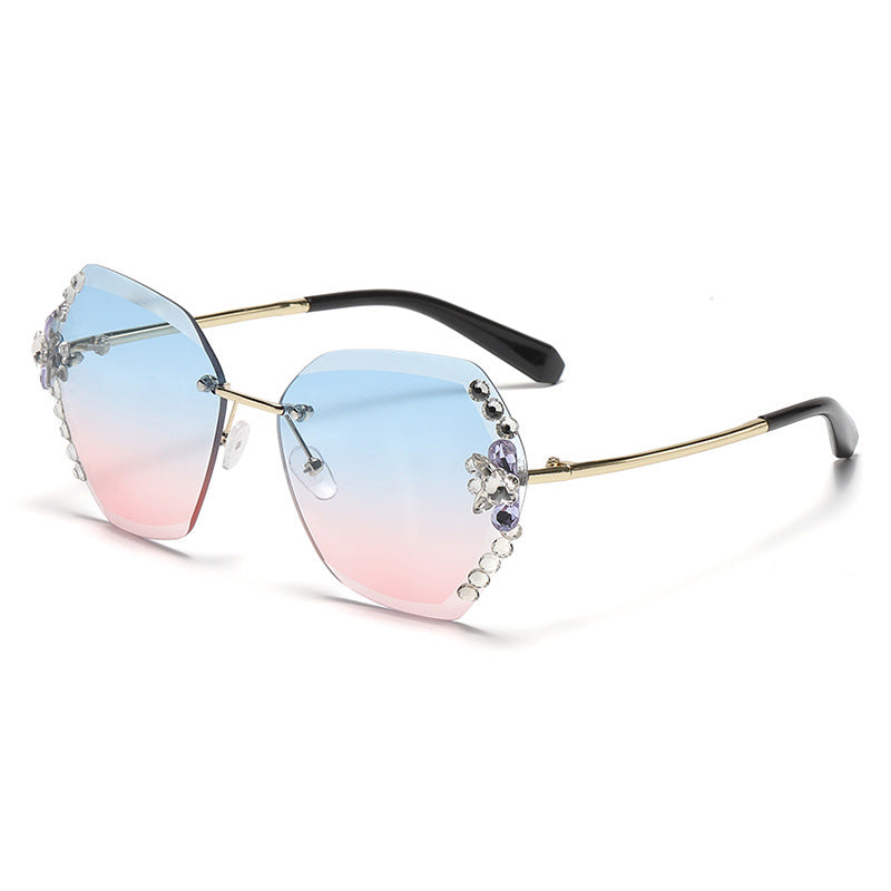 Women's fashion glasses 跨境新款潮镶钻墨镜女偏光防紫外线大脸显瘦开车太阳眼镜女夏