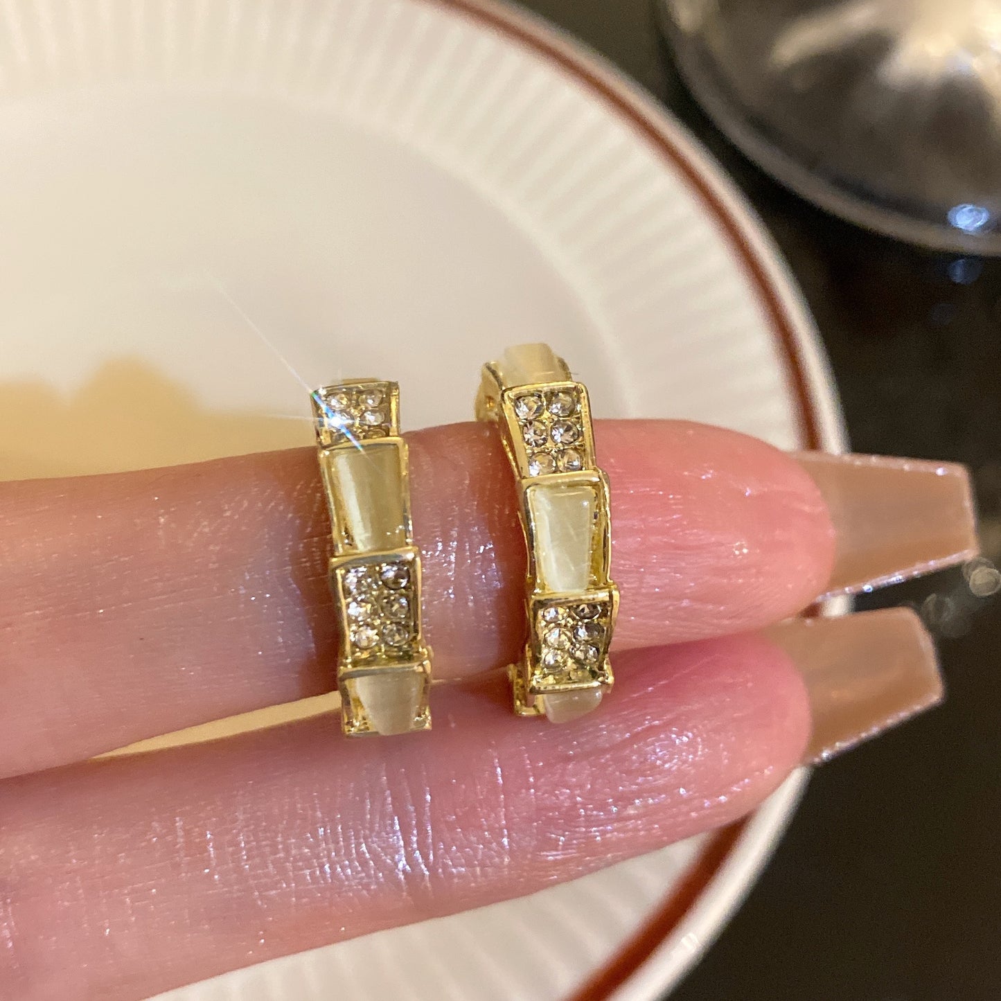 银针猫眼石几何耳环时尚小众轻奢耳钉法式优雅气质高级感耳饰批发