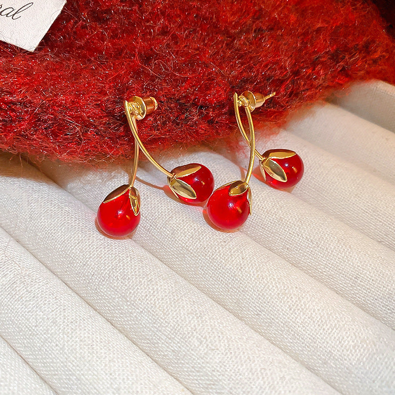 银针锆石花朵珍珠耳环新年轻奢高级感耳钉复古气质红色耳饰批发女