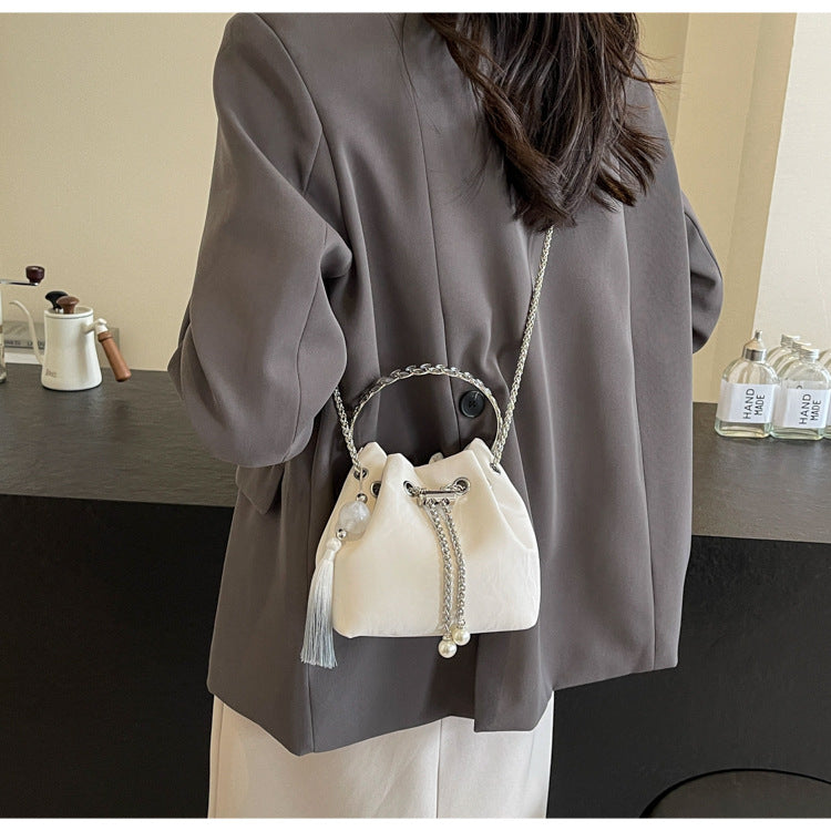 Dopamine Bag Free shipping Tattoo 2024 New Popular Bucket Bag Portable Folded Mobile Phone Bag Niche Dopamine Soft Leather Chain Lucky Bag