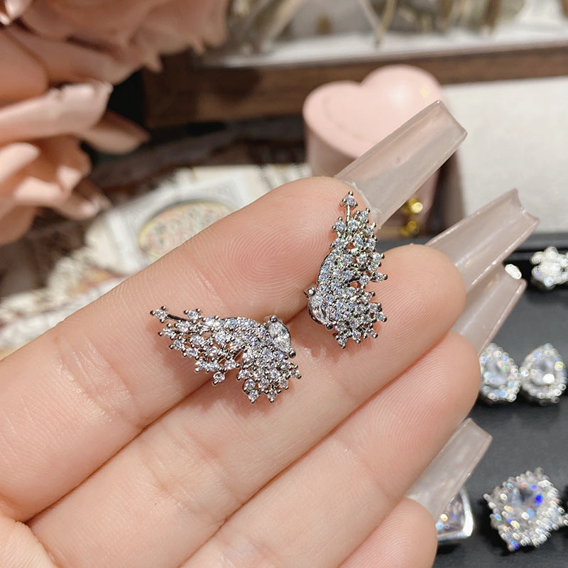 山茶简约新品爆款满钻耳钉 镀18K潮搭嘻哈风格仿莫桑璀璨锆石耳饰