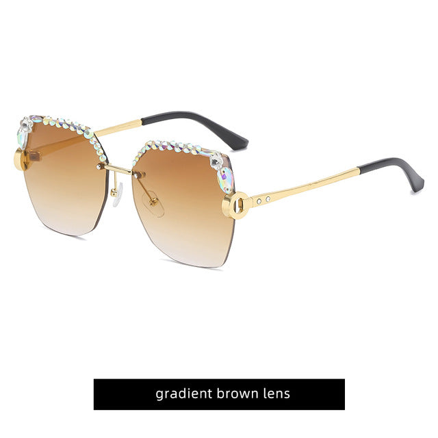 Women's fashion glasses 定制加工跨境钻石切边女士太阳镜时尚眼镜开车驾驶防紫外线墨镜