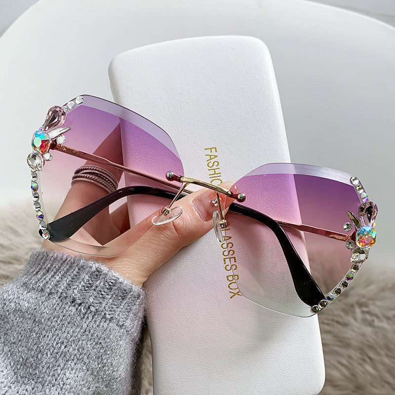 Women's fashion glasses 跨境太阳镜跨境新款镶钻墨镜大脸显瘦防紫外线水晶切边女士太阳镜