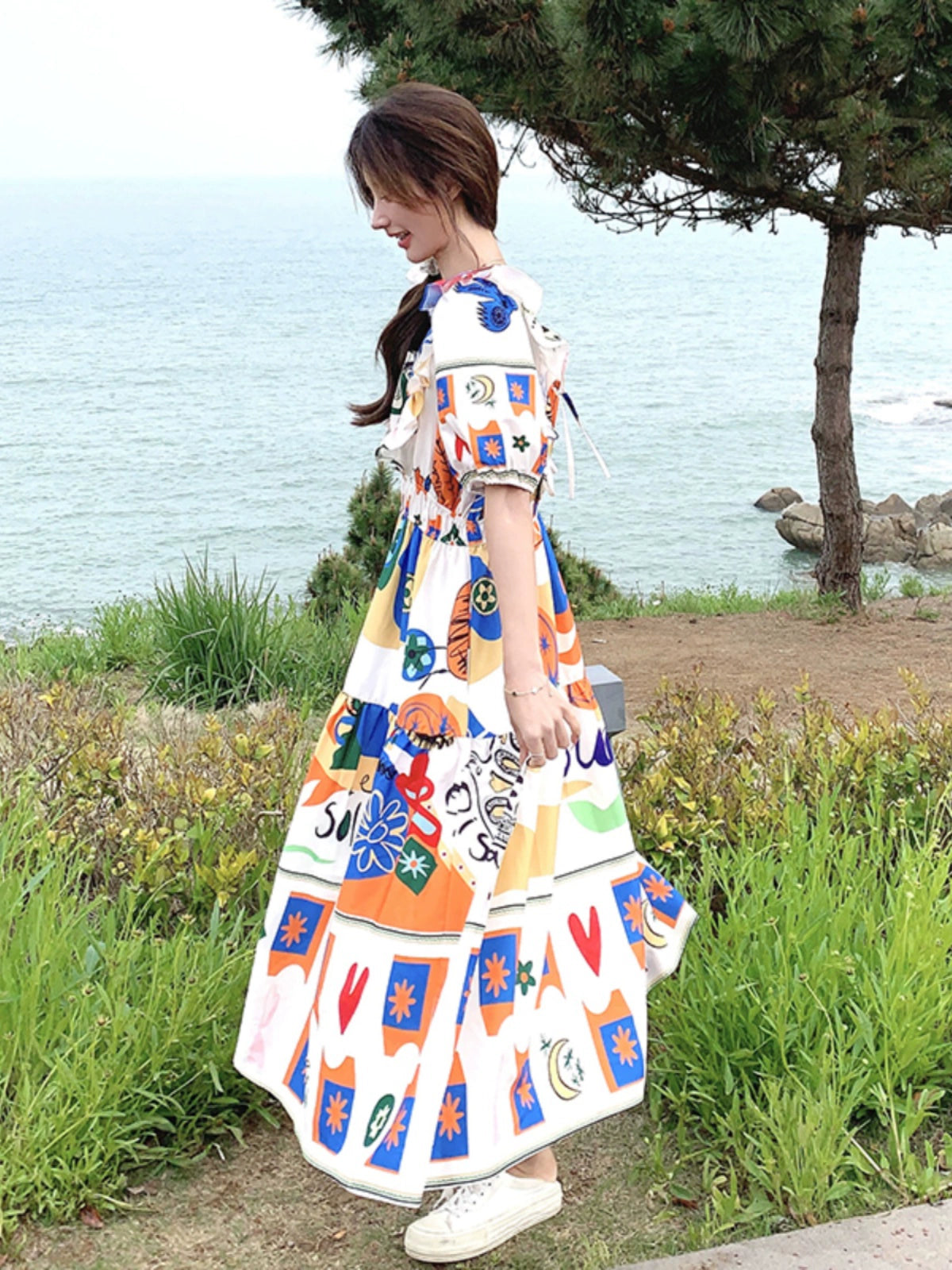 Dopamine dress Free shipping Tattoo Dopamine graffiti print dress women's summer 2024 new color art raw bubble sleeves age-reducing and thin dress