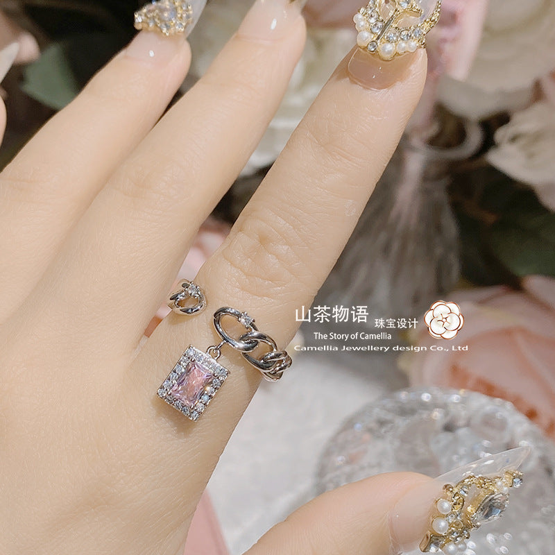Camellia璀璨发光宝石Ins戒指女 镀金多切面樱花粉小方块活口指环