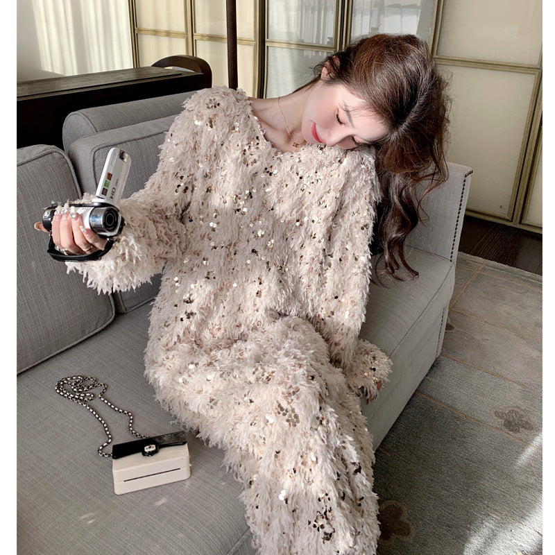 Fashion women's wear Real Shot Shiny Annual Meeting Festival Atmosphere Handmade Sequined Feather V-neck Sweater Spring Inner Wear Sweet Dress