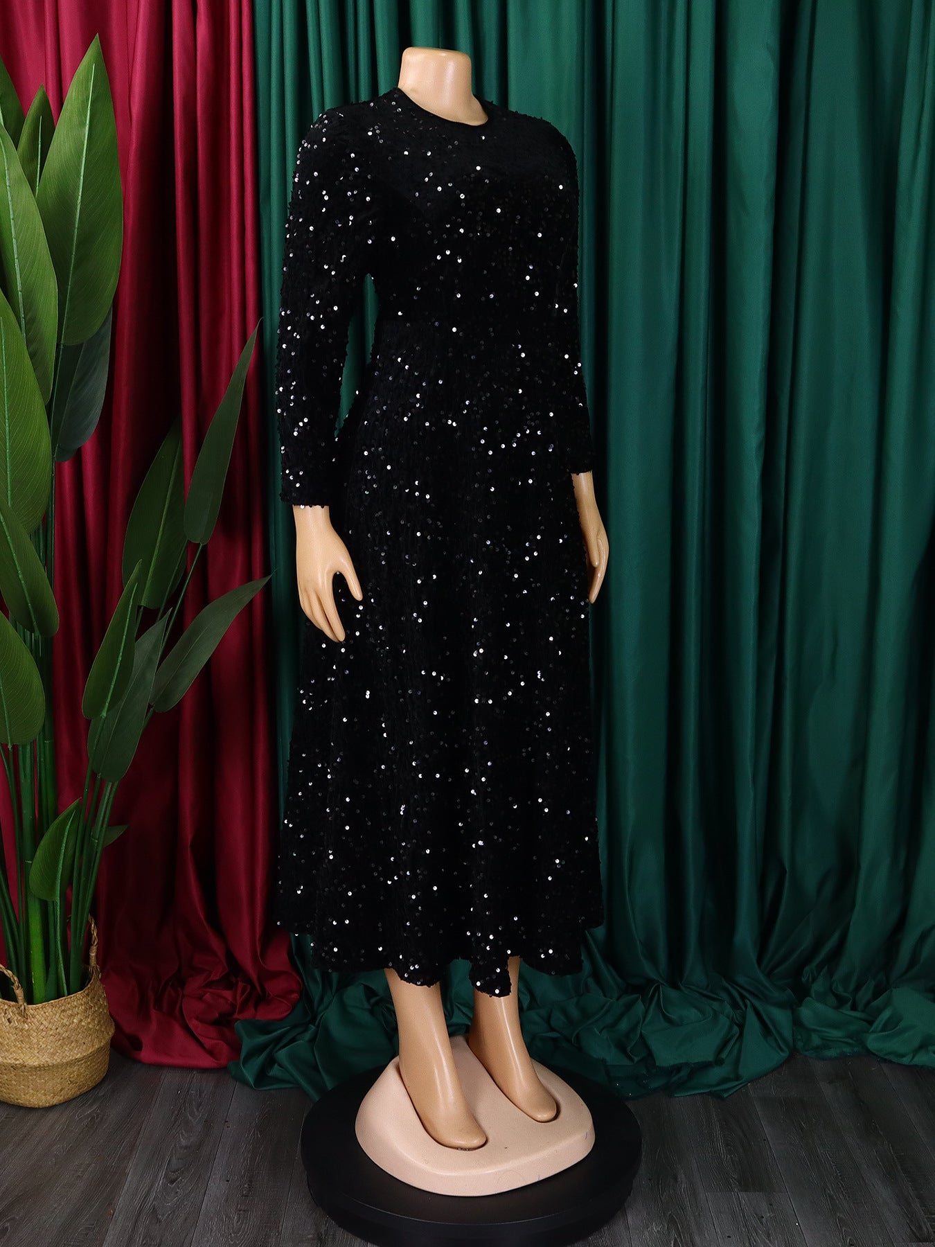 Fashion women's wear D469 Cross-Border New Arrival Women's round Neck Long Sleeve Pure Color Sequins High Waist Temperament Mid-Length Formal Dress European and American Style Dress