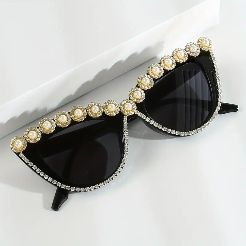 Women's fashion glasses 猫眼镶钻平光镜防蓝光新款时尚眼镜架个性墨镜眼镜框潮 isn太阳镜