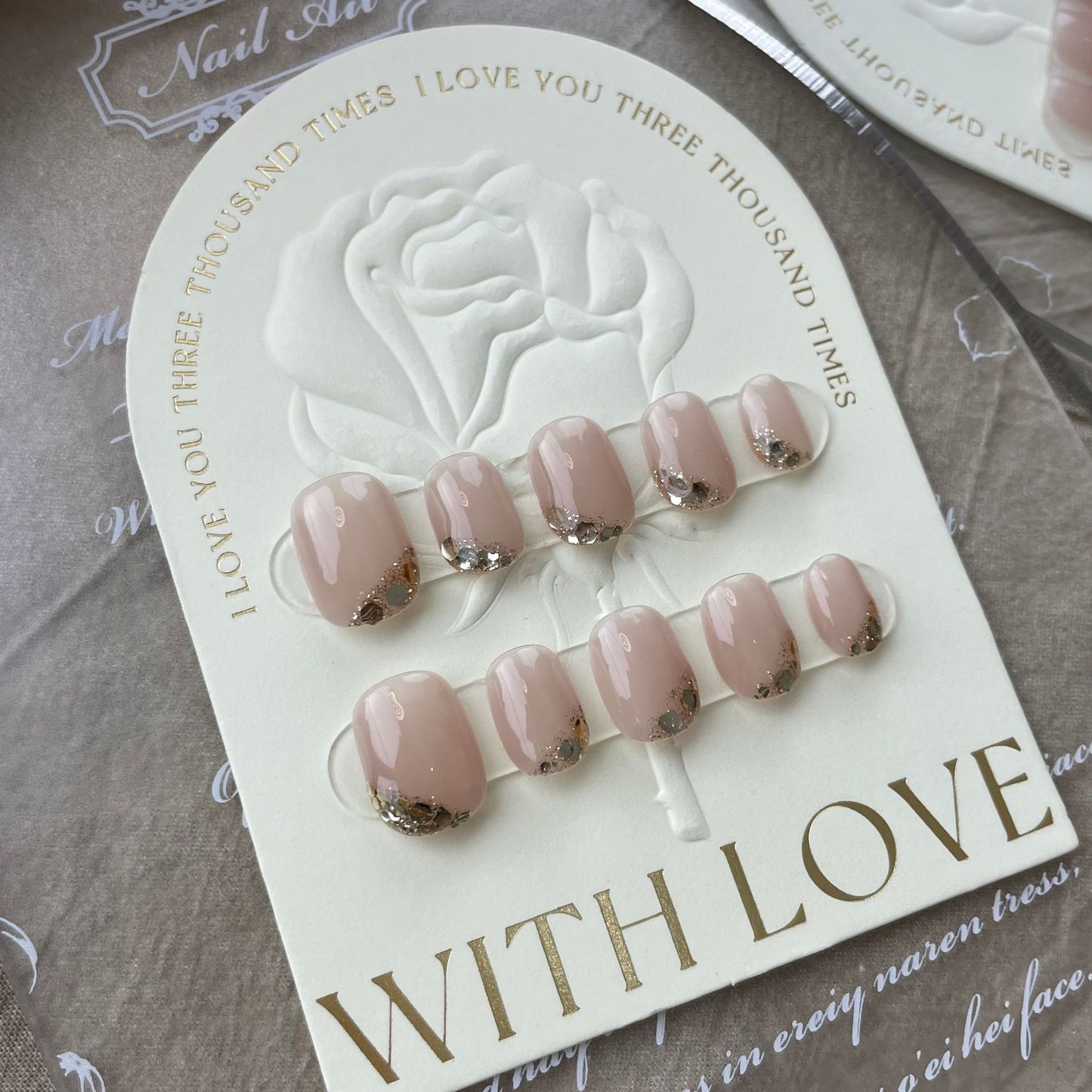 (reusable nail)Shangxin hand-worn armor factory straight hair high-end heavy industry Diablo charm snow long armor hand-made nail art wholesale products.