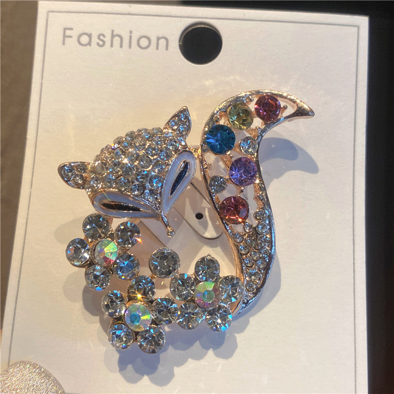配饰胸针高档女批发配件固定衣服可爱日系扣奢华开衫别针气质毛衣西装