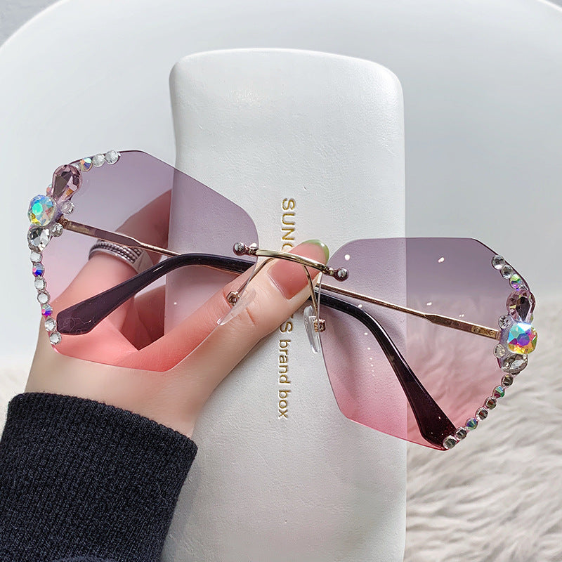 Women's fashion glasses 镶钻墨镜女网红韩版防紫外线太阳镜同款圆脸防晒时尚开车女士眼镜