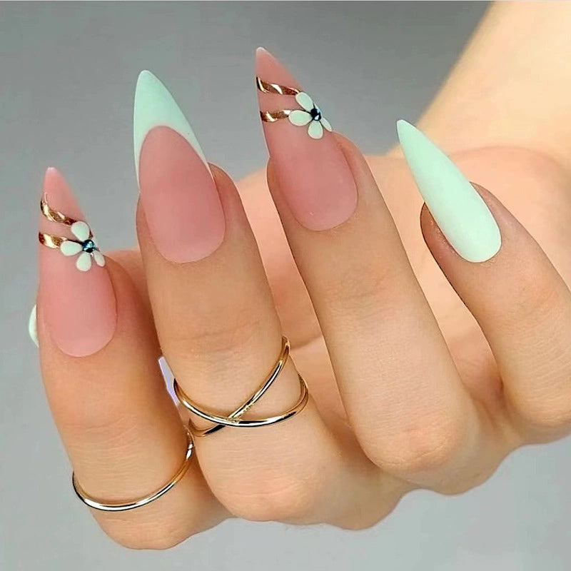 (Hand-made nail) super long hot girl wears nail chips, glitter nail patches, fake nail stickers, and finished products, sexy and exaggerated, European and American style wearables