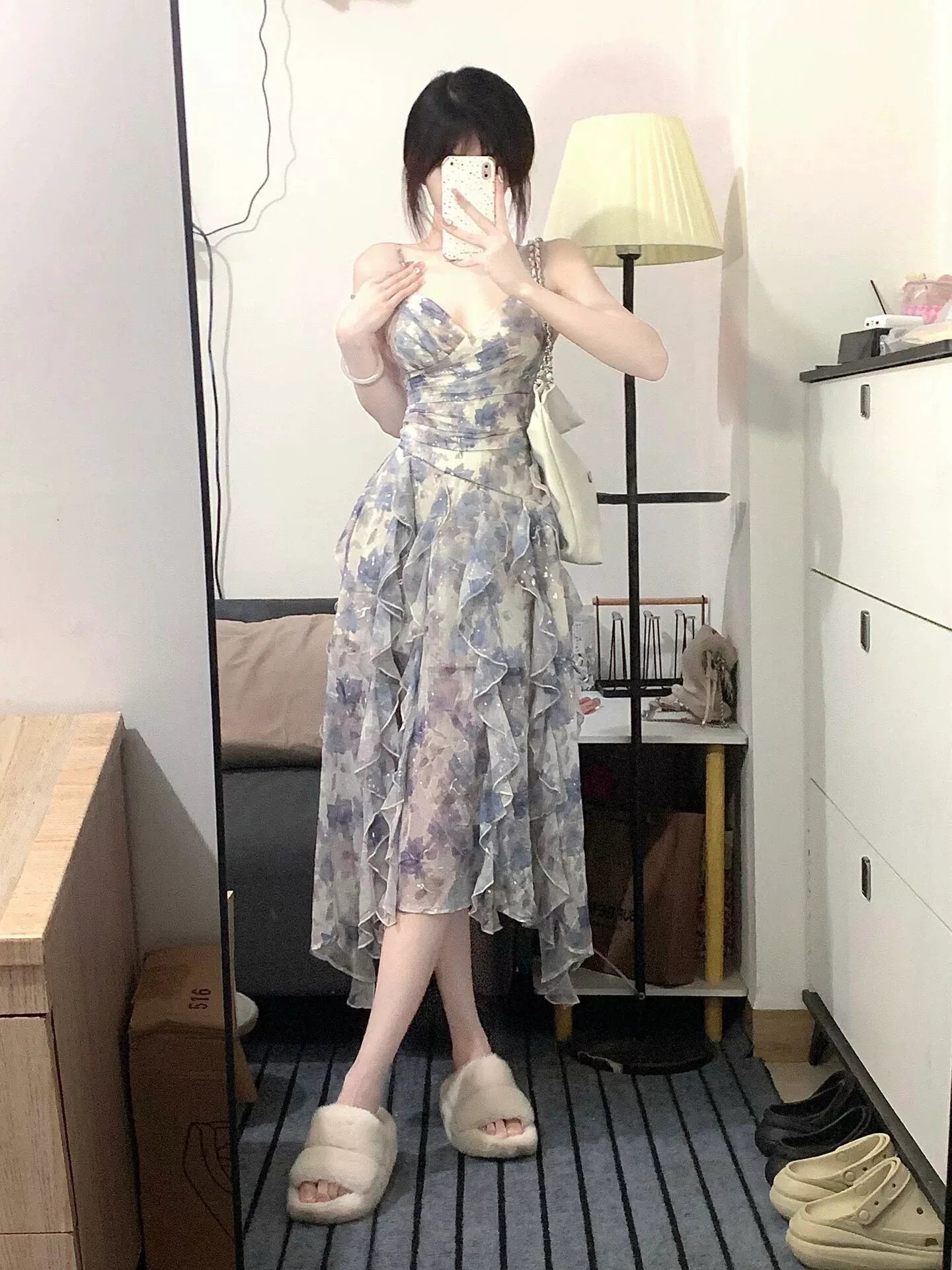 Fashion women's wear Floral Dress Women's Summer French Style High Sense Temperament Long Dress Tight Waist Seaside Vacation Small Suspender Dress