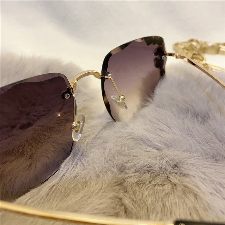 Women's fashion glasses 网红新款韩版水钻太阳镜女防紫外线镶钻墨镜无框潮ins小香风眼镜