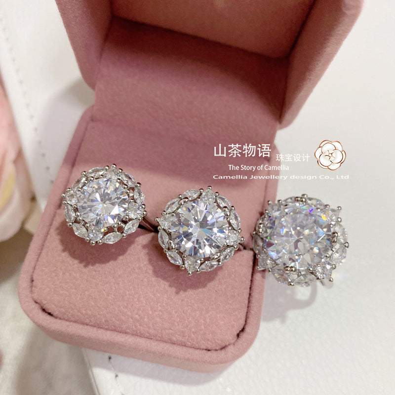山茶欧美热卖多爪白金5.0Ct女款大钻鸽子蛋戒指 经典气质钻戒饰品