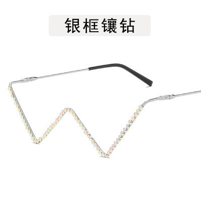 Women's fashion glasses 2024  V型镶钻个性装饰三角眼镜欧美猫眼镜框女 无片金属ins平光镜