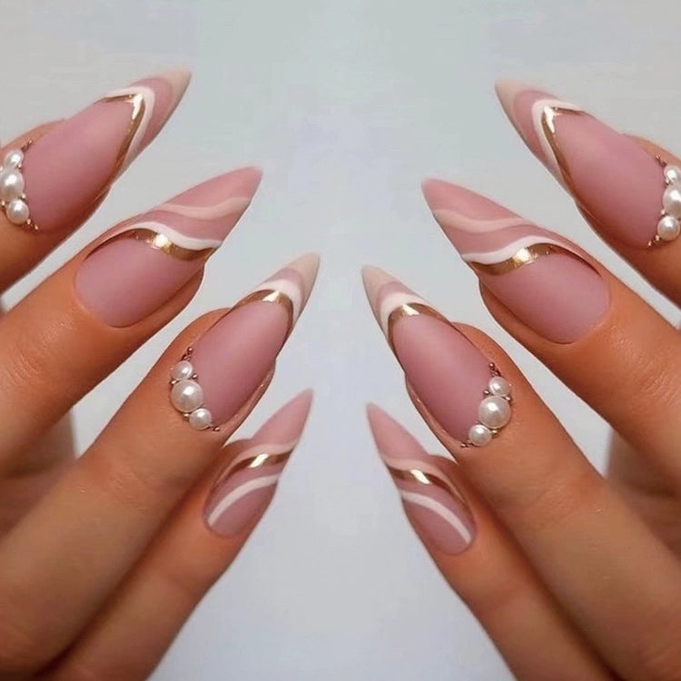 (Hand-made nail) super long hot girl wears nail chips, glitter nail patches, fake nail stickers, and finished products, sexy and exaggerated, European and American style wearables