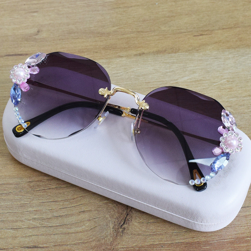 Women's fashion glasses学院风跨境无框镶钻太阳镜女圆脸大脸显瘦2022新款墨镜女渐变