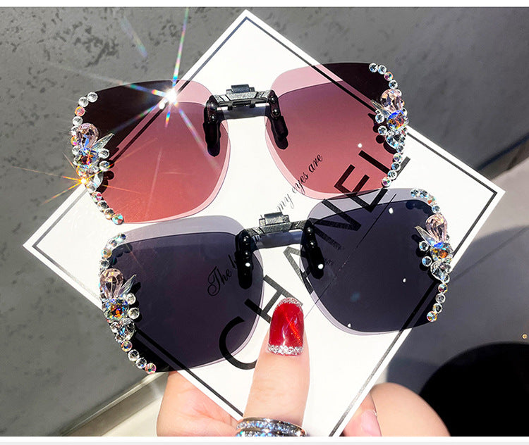 Women's fashion glasses 水钻近视墨镜夹片女防紫外线开车专用偏光太阳镜夹片式2023年新款
