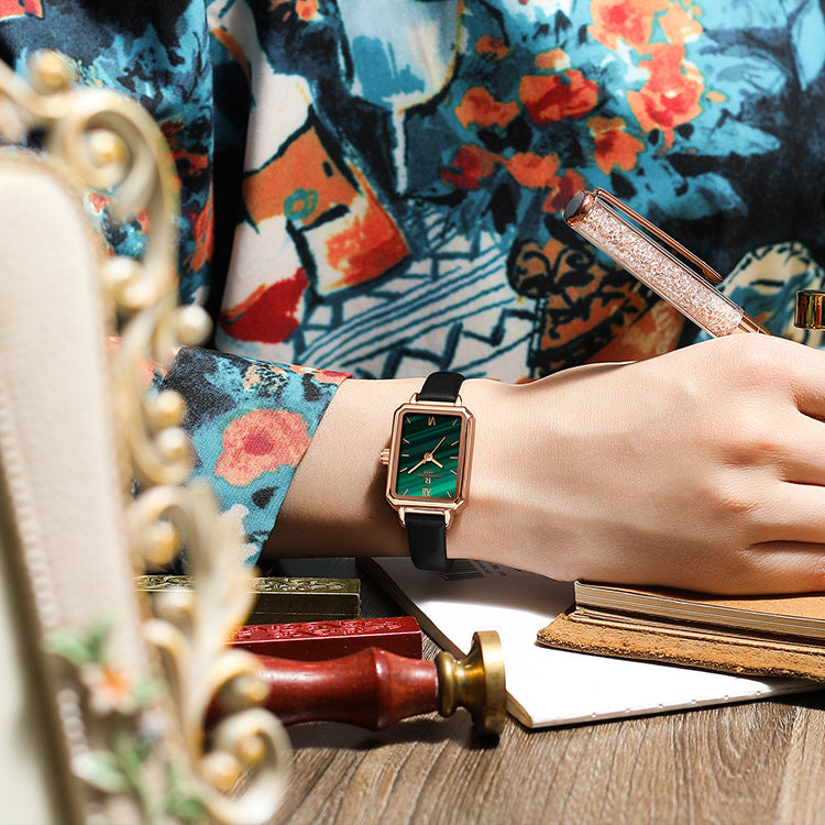 Fashion women's watchRuizhiyuan Brand Watch Women's Hot Sale Internet Celebrity Small Green Watch Best-Seller on Douyin Waterproof Retro Quartz Watch Women's Watch
