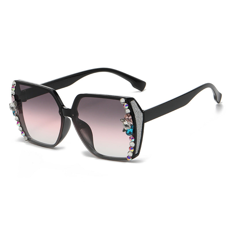 Women's fashion glasses 跨境新款镶钻时尚女士百搭太阳镜无框切边水钻墨镜优雅太阳眼镜