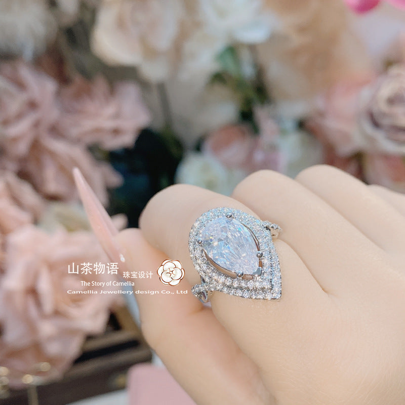 Camellia超大克拉富婆的快乐戒指 镀金微镶5A锆石璀璨高级感指环