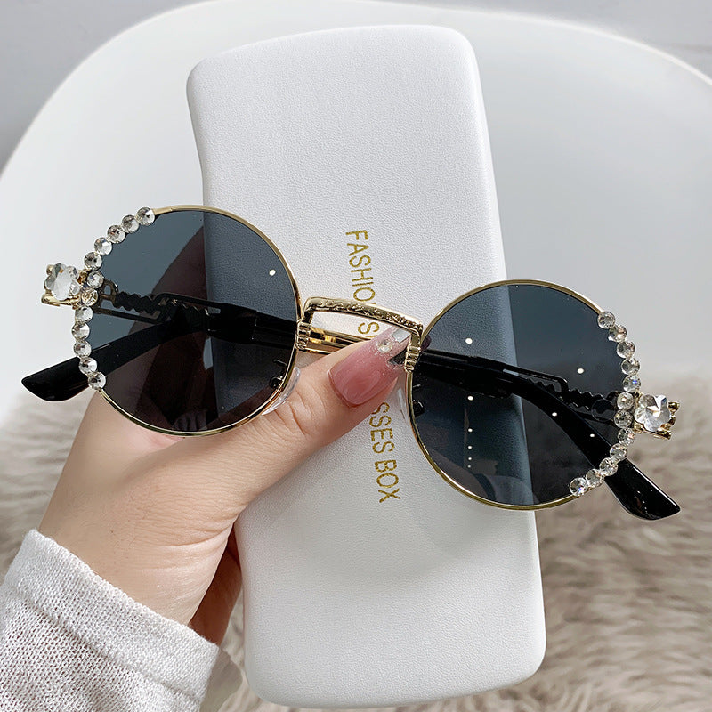 Women's fashion glasses 欧美跨境网红抖音潮款太阳镜女士开车遮阳墨镜个性圆框镶钻眼镜