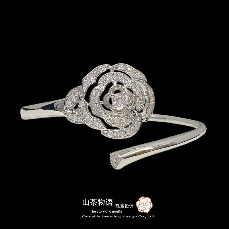 Camellia朱莉安玫瑰花宝石手镯 设计镀金多切面锆石山茶手链套装