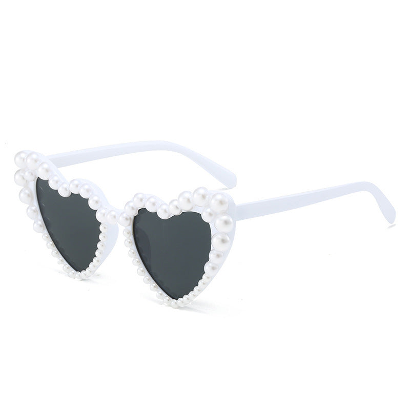 Women's fashion glasses 2023爆款心形珍珠太阳镜 个性百搭心形喜欢网红奢华甜美爱心墨镜