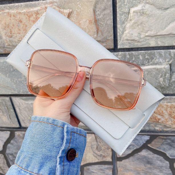 New 2022 meter nail square sunglasses with gradient color sunglasses, women's trendy UV resistant retro sunglasses