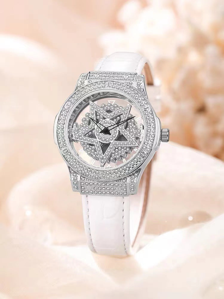 Fashion women's watchHot Five-Pointed Star Watch Good Luck Comes Starry with Diamonds Hollow Waterproof High Fashion Women's Quartz Watch