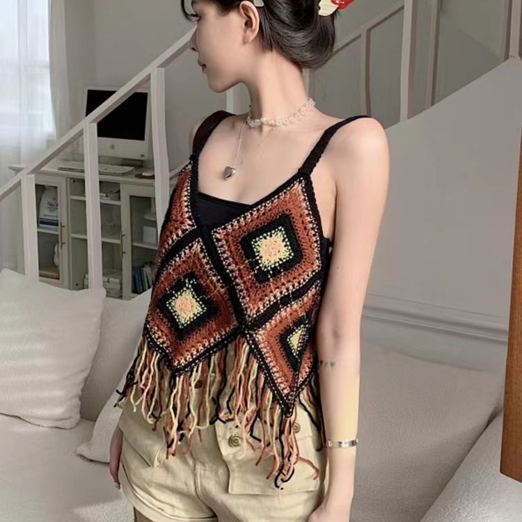 Dopamine tops Free shipping Tattoo Summer dopamine high-value fringed small suspender small fragrant versatile retro sweet hook-up hollow vest top