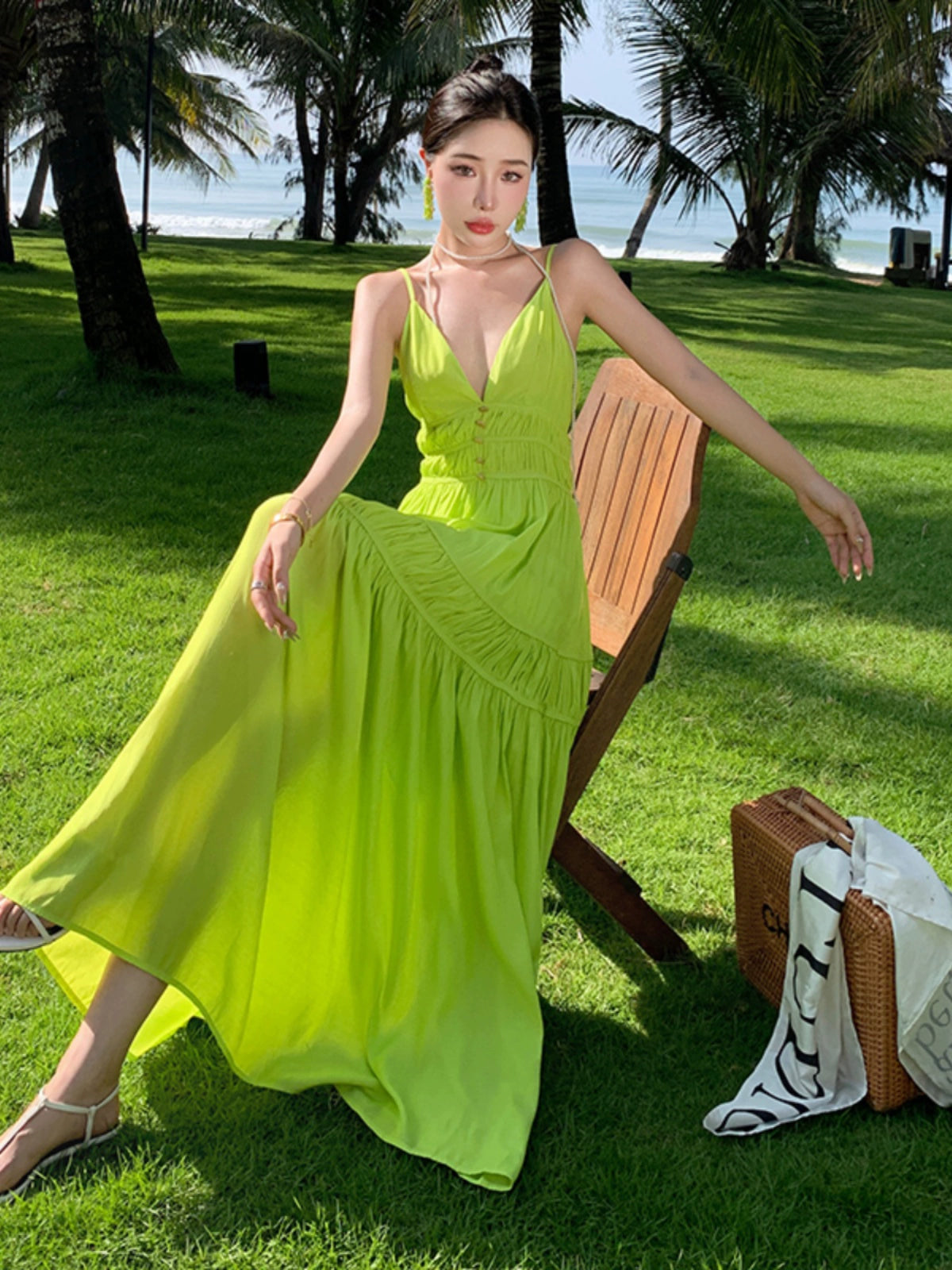 Fashion women's wear Summer Dopamine Seaside Vacation Deep V Dress Green Suspenders Ankle-Length Dress Sanya Slimming Beach Skirt Female