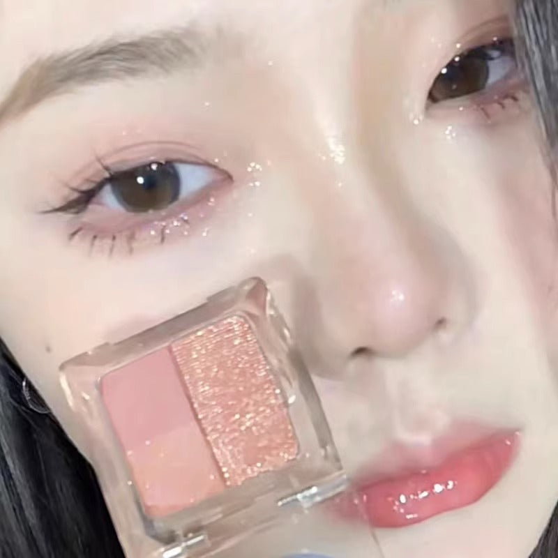 Small and exquisite eyeshadow tray three colors pearlescent matte fine Earth Shine fairy eyeshadow